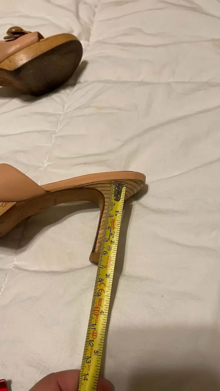 Chanel Vintage Tan Leather Wooden Platform Mules with CC Buckle Heels Size 34